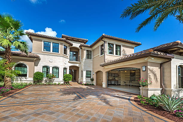 Best Interlocking Driveway Pavers  in Finneytown, OH